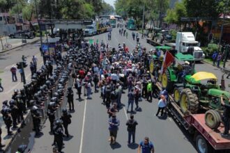 Campesinos exigen reunión con SADER tras diálogo en SEGOB