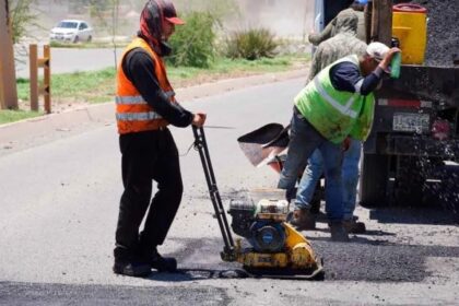 Bacheo en ocho colonias de Chihuahua este jueves 28 de mayo
