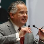 Santiago Nieto lidera preferencias de Morena en Querétaro: encuesta