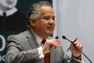 Santiago Nieto lidera preferencias de Morena en Querétaro: encuesta