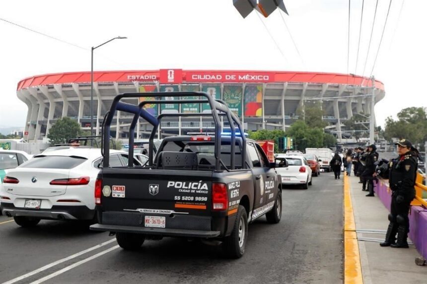 CDMX despliega 11 mil agentes en Estadio Azteca y Zócalo