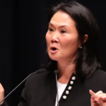 Keiko Fujimori lidera ajustado balotaje presidencial en Perú