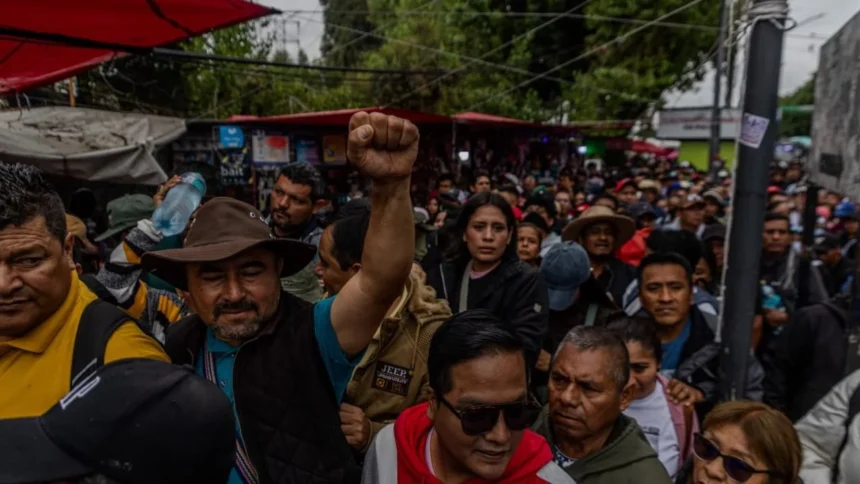 César Cravioto negocia con CNTE para evitar choques en Tlalpan