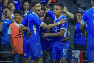 Cruz Azul busca ganar cuatro títulos en una sola temporada