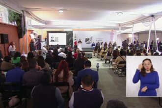 Sheinbaum impulsa salud emocional en escuelas para 2026-27
