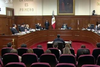 SCJN rechaza amparo a Batres en controversia por revisión fiscal