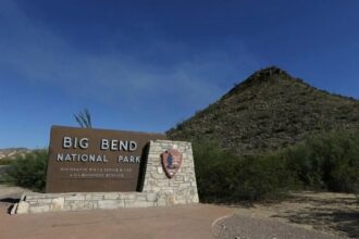 EE UU inicia construcción de muro fronterizo en Big Bend, Texas